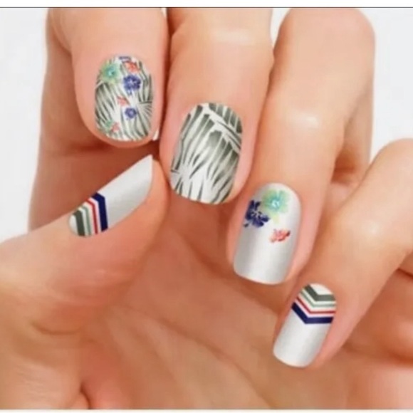 Color Street Tahiti Getaway OG Small Pack Retired Nail strips - Picture 5 of 5